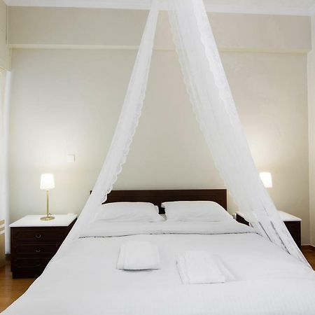 Classy 2 Bedroom Apartment Near Acropolis & Metro Athens Luaran gambar