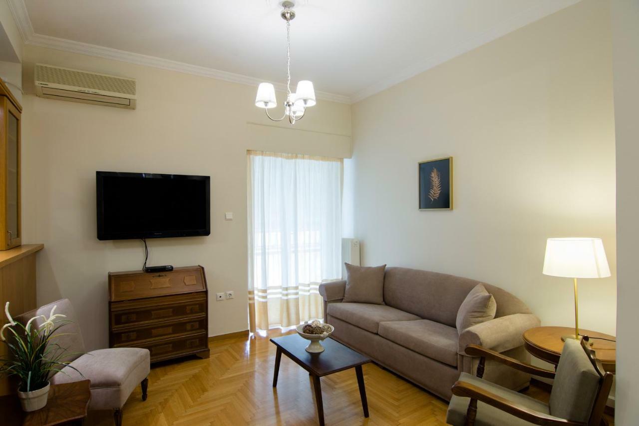 Classy 2 Bedroom Apartment Near Acropolis & Metro Athens Luaran gambar