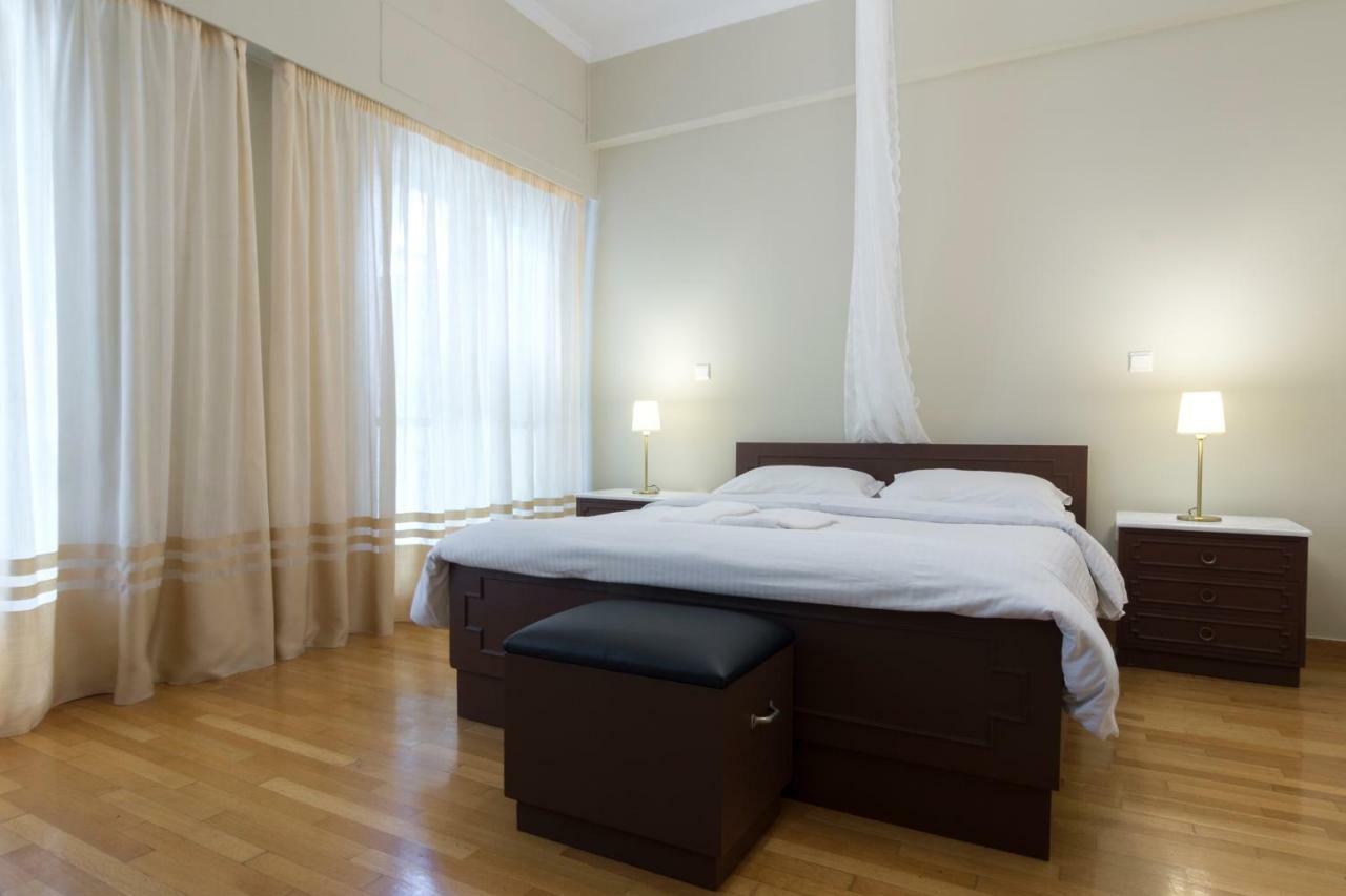 Classy 2 Bedroom Apartment Near Acropolis & Metro Athens Luaran gambar