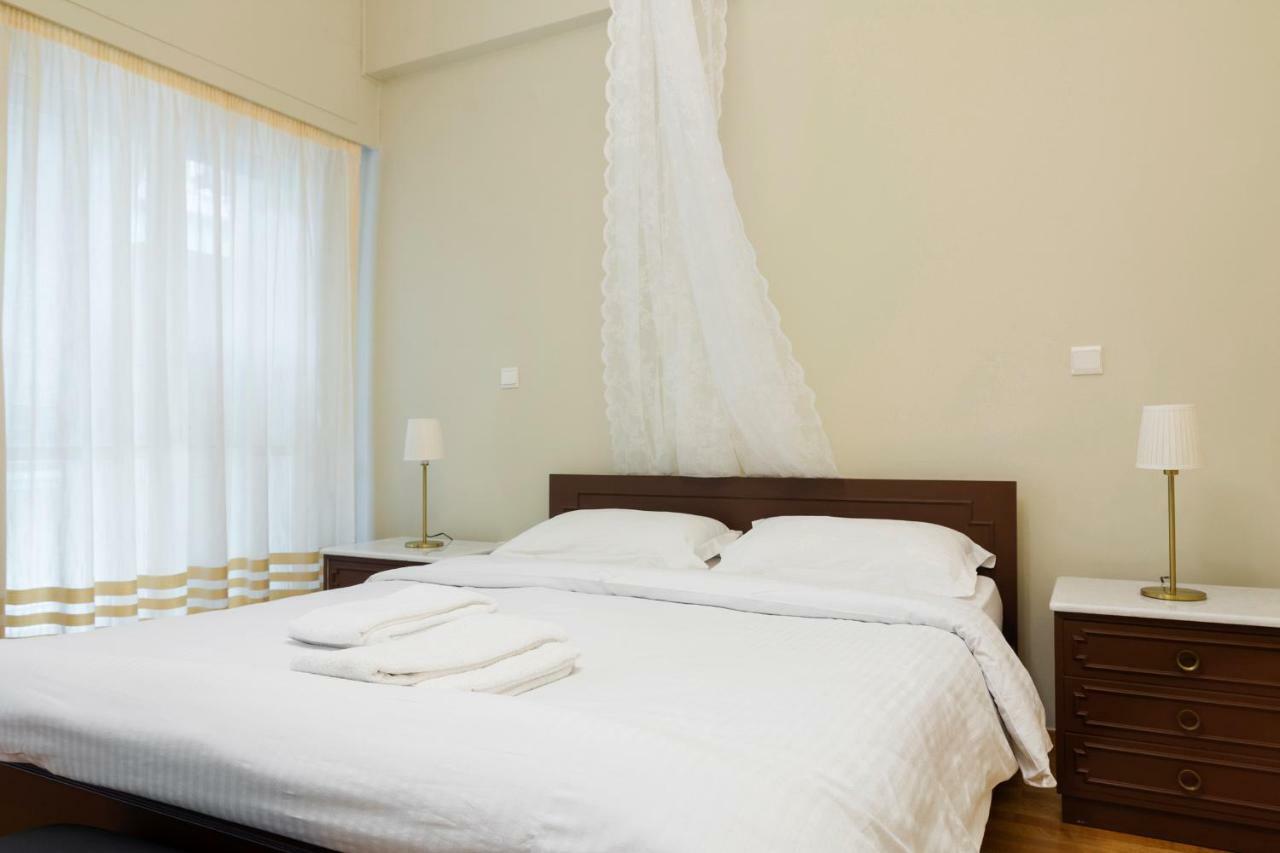 Classy 2 Bedroom Apartment Near Acropolis & Metro Athens Luaran gambar